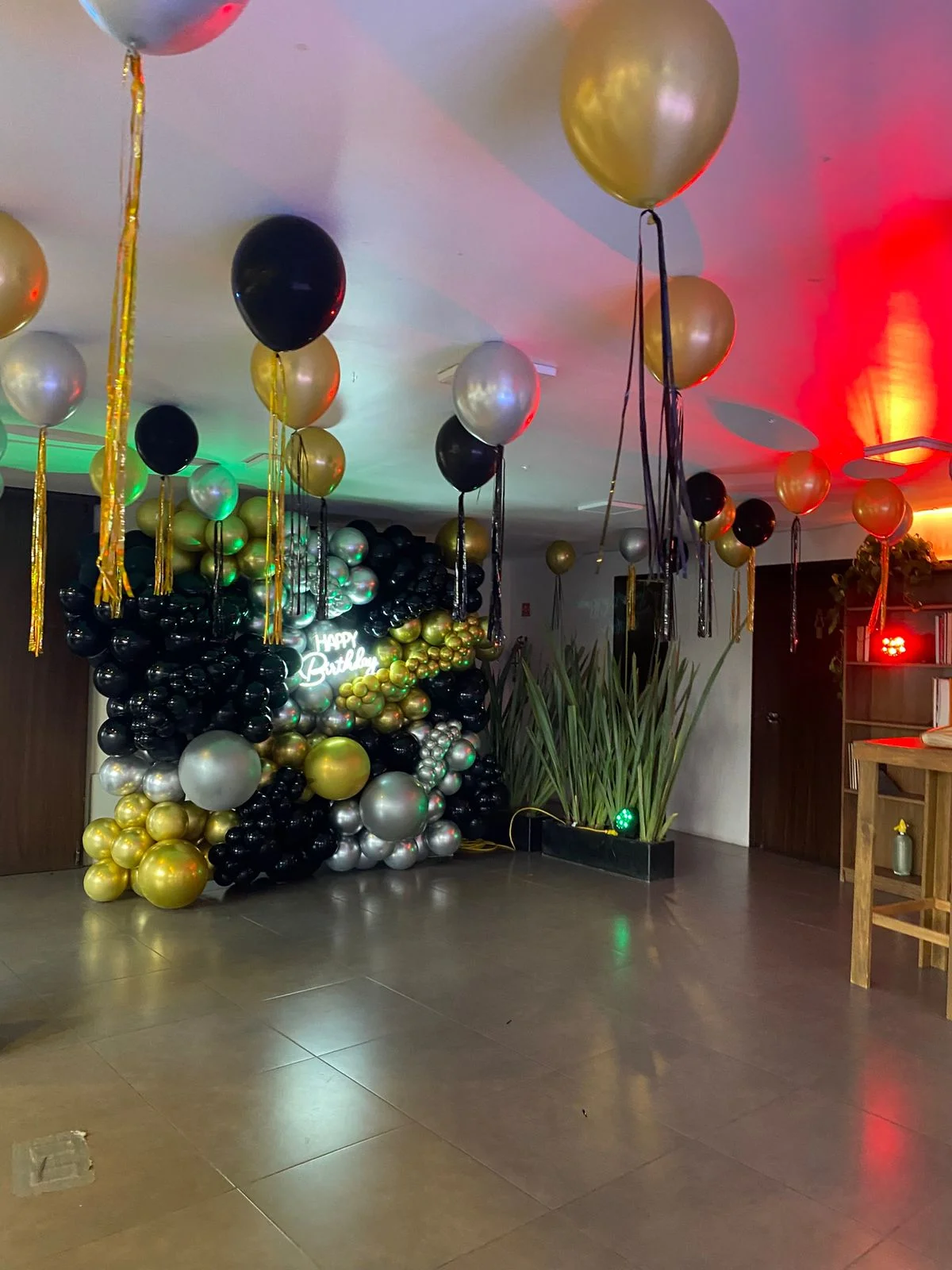 Decoración con globos servicio profesional